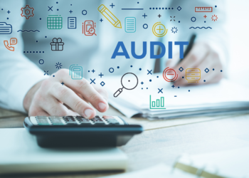 Який порядок надання платниками податків документів (копій) під час перевірок?