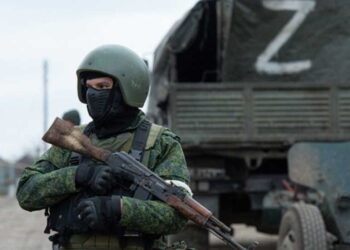 На Херсонщині окупанти розміщують свої підрозділи поміж приватних будинків