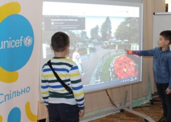 Учні школи №6 у Кропивницькому відвідали Клуб віртуальних мандрівників