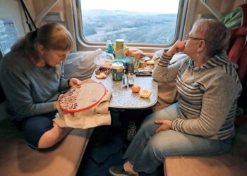 Від «рівності у правах» до «сегрегації у вагонах» – Новини Кам’янське