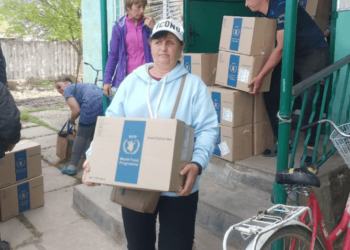 Волонтери Бериславського району доставили гуманітарну допомогу жителям Новорайської громади – УКРАЇНСЬКИЙ ПІВДЕНЬ – Головні новини півдня України