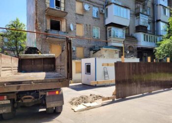 У Запоріжжі стартувало відновлення частково зруйнованих будинків | Запорозька