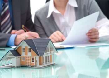 Як оподатковується ПДФО дохід від продажу фізичною особою  нерухомого майна, отриманого у подарунок, що перебуває у власності менше трь