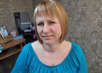 Кропивничанка покинула престижну роботу заради допомоги пораненим