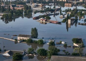 На правому березі Херсонщини 35 населених пунктів все ще залишаються затопленими