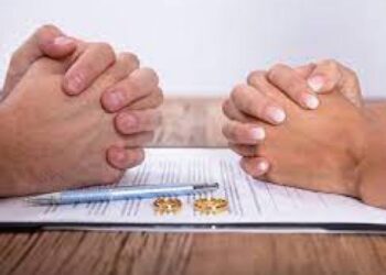 Повітряна тривога привела до розлучення