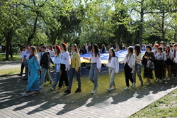 В Одесі відзначили день вишиванки ходою у парку Шевченка