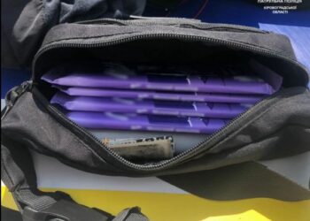 Двох грабіжників у Кропивницькому затримали за гарячими слідами