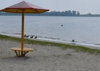 Херсон: скасували заборону на в’їзд до Гідропарку та Нафтогавані