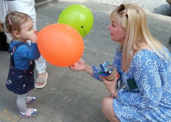 Кропивничан запрошують до бібліотеки на Родинне свято