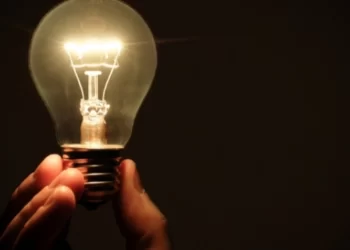 У Херсоні без світла залишаються 13 тисяч споживачів