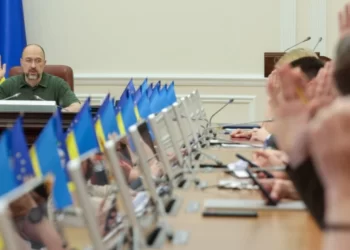 Уряд перерозподілив освітню субвенцію Херсонській області для виплати зарплати  учителям