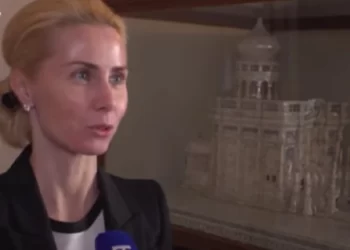 Дружина очільника МНС РФ Олена Мільська причетна до примусової депортації херсонських дітей до Росії