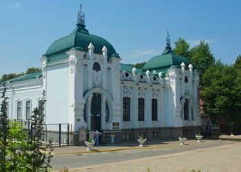 Кіровоградський обласний краєзнавчий музей запрошує до себе