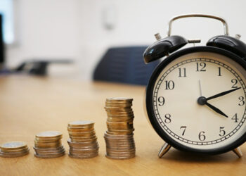 На який термін контролюючий орган може укладати договір відстрочення грошових зобов’язань платника податків?