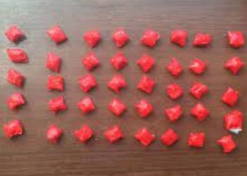 На Кіровоградщині поліцейські затримали місцевого жителя за збут наркотиків