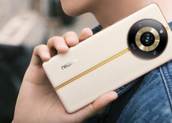 realme 11 Pro c OLED-дисплеем на 120 Гц, чипом Dimensity 7050 и камерой на 100 МП продают на Amazon со скидкой 40 евро
