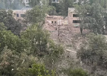 Росіяни знищили дитсадок у Херсоні, обстріляли інші цивільні будівлі: є постраждалі та загиблий