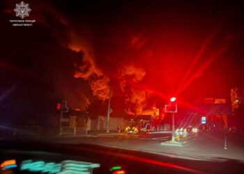 Сьогодні вночі ворог тричі атакував Одещину, застосувавши 15 ударних дронів та 8 ракет