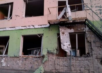 Від російських обстрілів постраждав ще один навчальний заклад у Херсоні