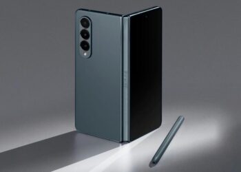 Вслед за Galaxy Tab S8: складной смартфон Galaxy Fold 4 получил обновление One UI 5.1.1