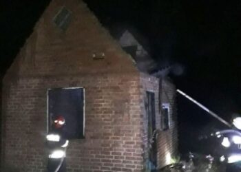 Кіровоградська область: рятувальники ліквідували займання  на території приватного домоволодіння