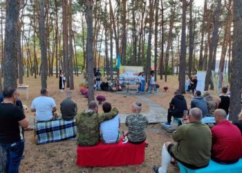 Струни душі: У Кропивницькому відбувся музичний лаунж для поранених воїнів