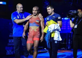 Беленюк знову відправився за кордон | Боротьба |