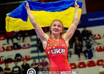 Соломія Винник відмовилася від фотосесії з росіянкою на чемпіонаті світу U-23 | Боротьба |