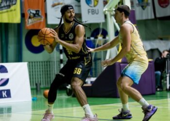 Київ-Баскет мінімально переграв Будівельник у Суперлізі | Баскетбол |