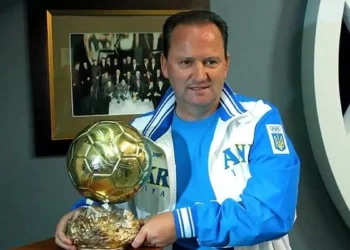 Організатор премії «Золотий м’яч» вибачився перед Бєлановим: легенда Динамо відреагував, згадавши Блохіна — Футбол