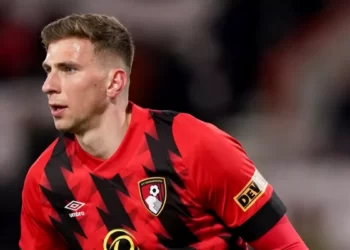 «Взяв під своє крило і почав як батько сину робити зауваження»: Забарний розповів про роботу з Луческу — Футбол