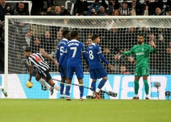 «Челси» опозорился в матче против «Ньюкасла», пропустив 4 мяча