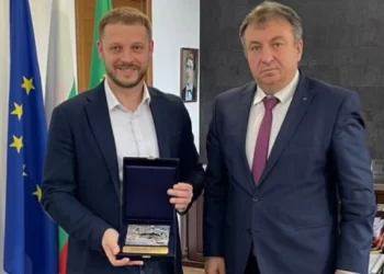 Делегація Херсонської міської військової адміністрації зустрілась з новообраним головою болгарського міста Шуменн