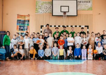 Гравці Прикарпаття-Говерли-КФВ провели майстер-клас в гімназії Івано-Франківська — Федерація баскетболу України