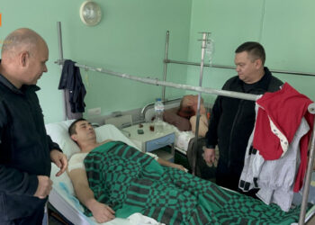 Ракетний удар по селищу Зарічне 15 листопада — в якому стані поранені рятувальники | Новости Запорожья