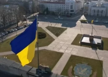 Росія обстріляла Херсон: постраждало п’ятеро людей, серед них — дитина