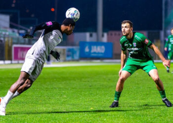 «Ворскла» перемагає «Оболонь»…