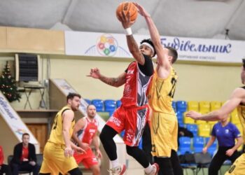 Рівне здолало Київ-Баскет у регулярному чемпіонаті Суперліги | Баскетбол |