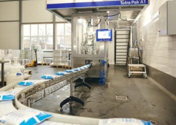 Волошкове поле запустило нову лінію розливу в асептичне паковання – ЭКОНОМИКА