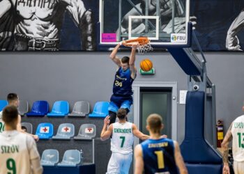 Циркові влучання, данки та блок-шоти — в топ-10 моментів п’ятого тижня Суперліги Favbet — Федерація баскетболу України