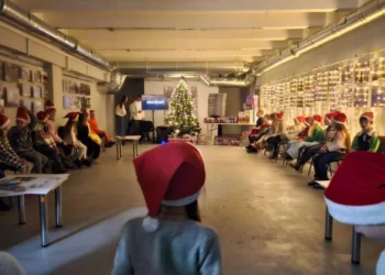 Луцькі волонтери привітали херсонських дітей з прийдешніми святами