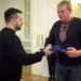 Президент України нагородив відзнакою херсонських волонтерів
