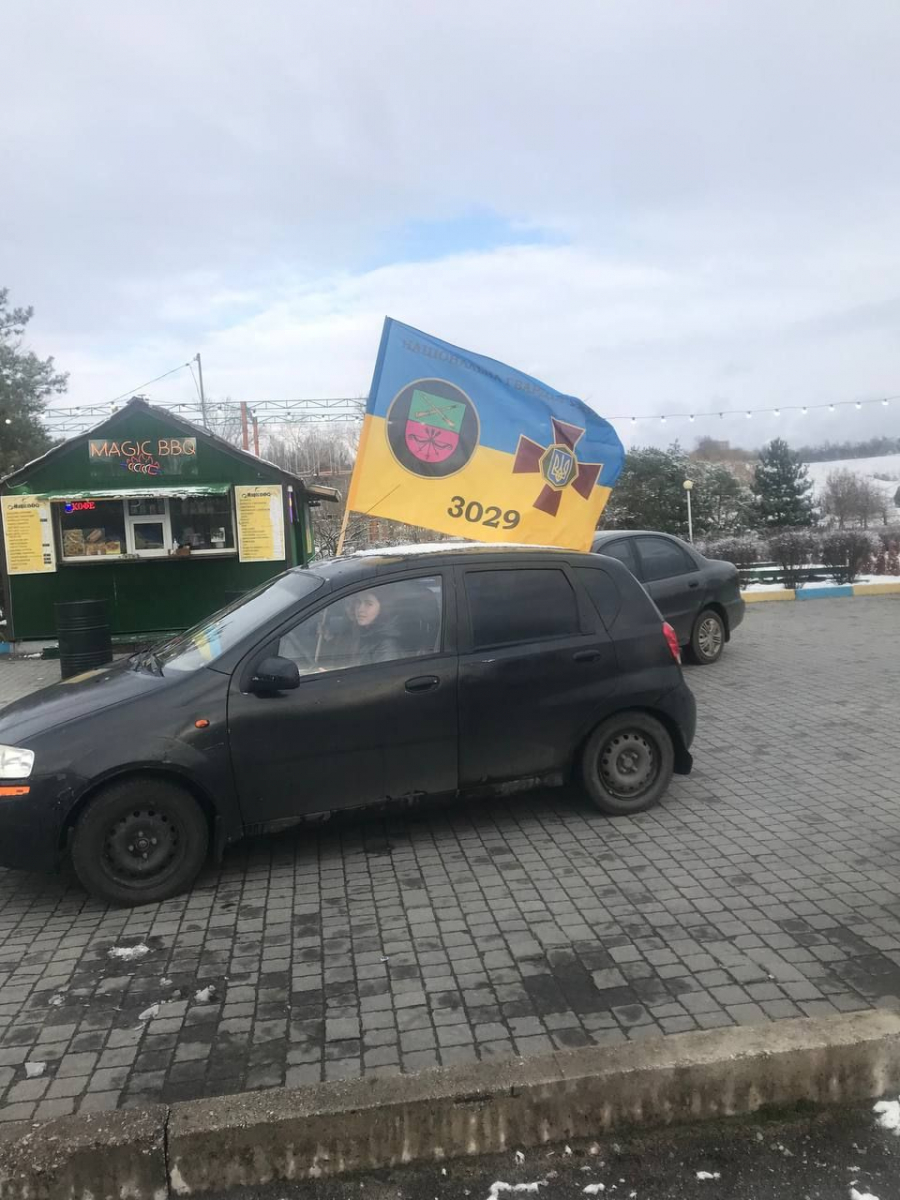 Друге Різдво у полоні: у Запоріжжі рідні російських бранців провели автопробіг