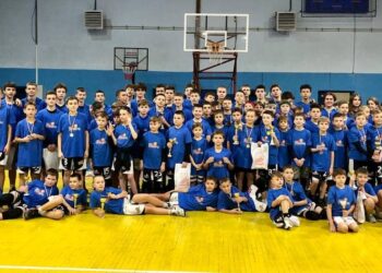 В Ужгороді провели новорічно-різдвяне свято — Федерація баскетболу України