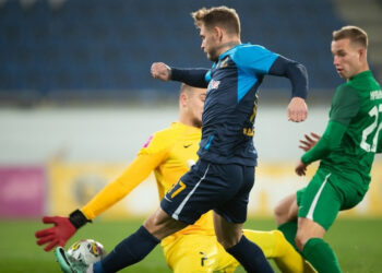 «Ворскла» переграє «Дніпро-1»…