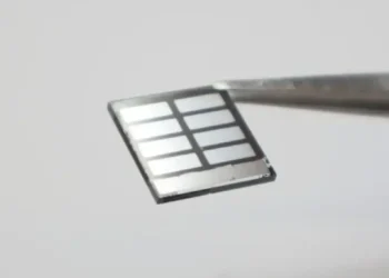 Нова технологія може зробити сонячні панелі у 2-4 рази дешевшими — ТЕХНОЛОГИИ