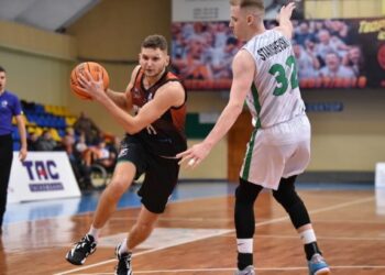 Черкаські Мавпи вдома перемогли Політехніку-Галичину у матчі Суперліги | Баскетбол |