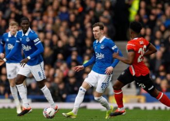 Эвертон драматично покинул Кубок Англии сезона 2023/24