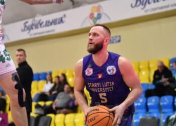 34 очки Кольченка допомогли Старому Луцьку перемогти Політехніку-Галичину | Баскетбол |